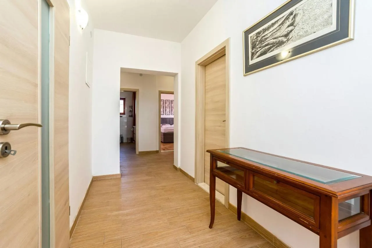 Villa Slavica Zadarvillas Sveti Filip i Jakov 0*,  Croatia