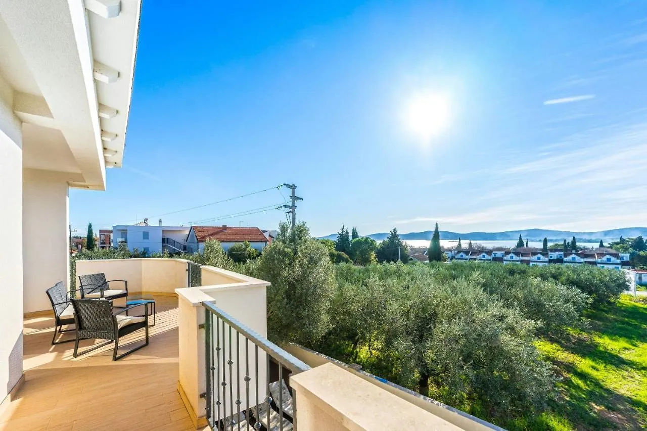 Villa Slavica Zadarvillas Sveti Filip i Jakov